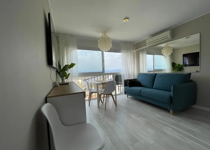 Four Seasons * Empuriabrava